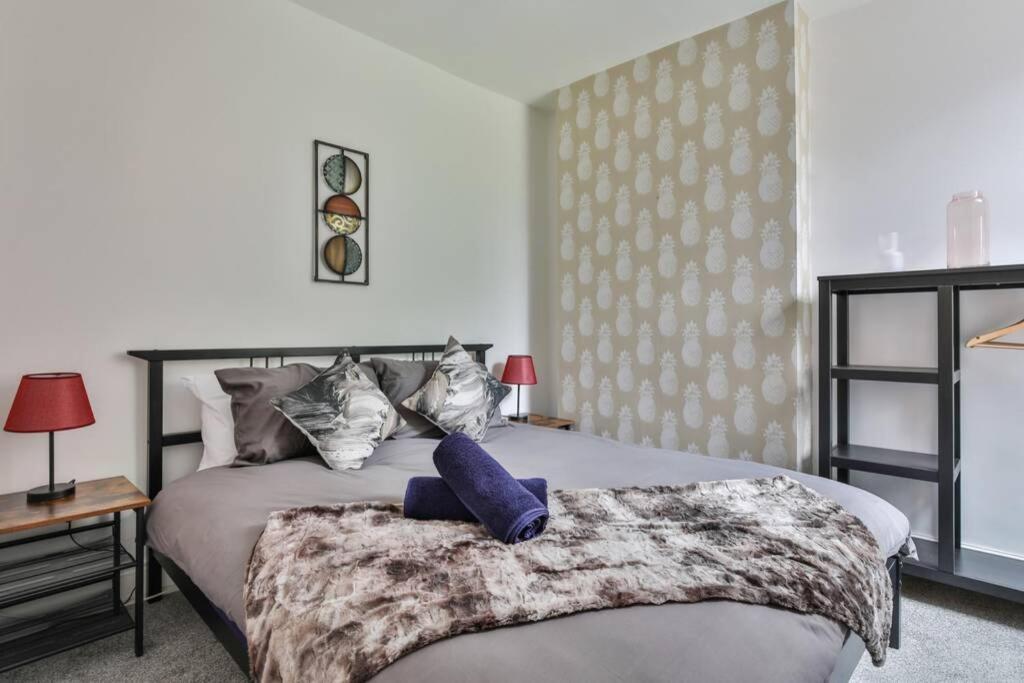 Refurbished Plush Property Great Transport Links Шефилд Экстерьер фото